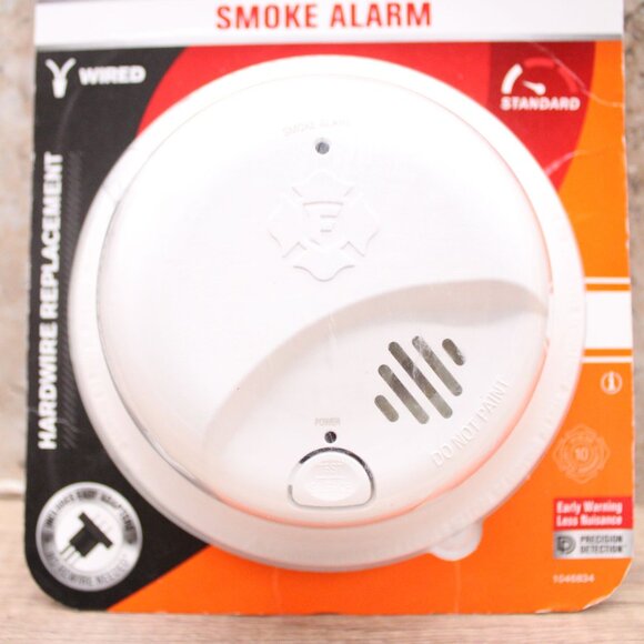First Alert Smoke Alarm Hardware Replacement Electric Precision Detection Smoke - Picture 3 of 5